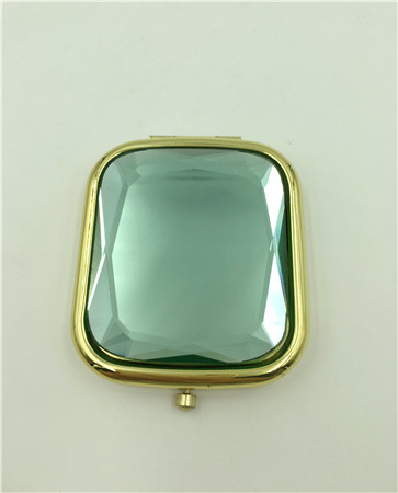 Small & portable mirror